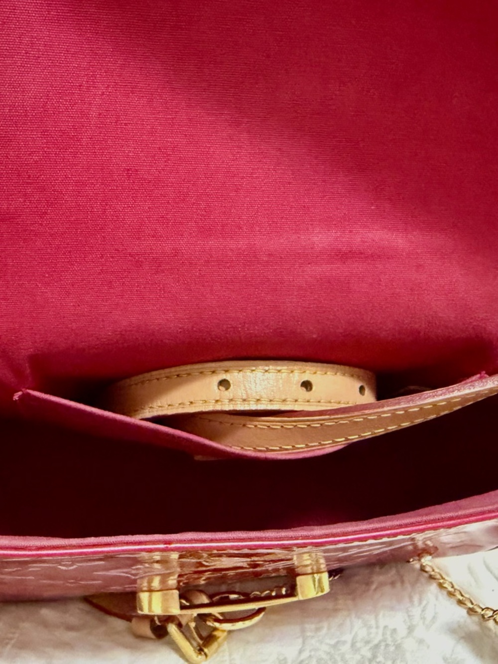 ✨ Gorgeous Gift! Louis Vuitton Pomme D’Amour Monogram Vernis Bellflower PM ✨ - Picture 12 of 14